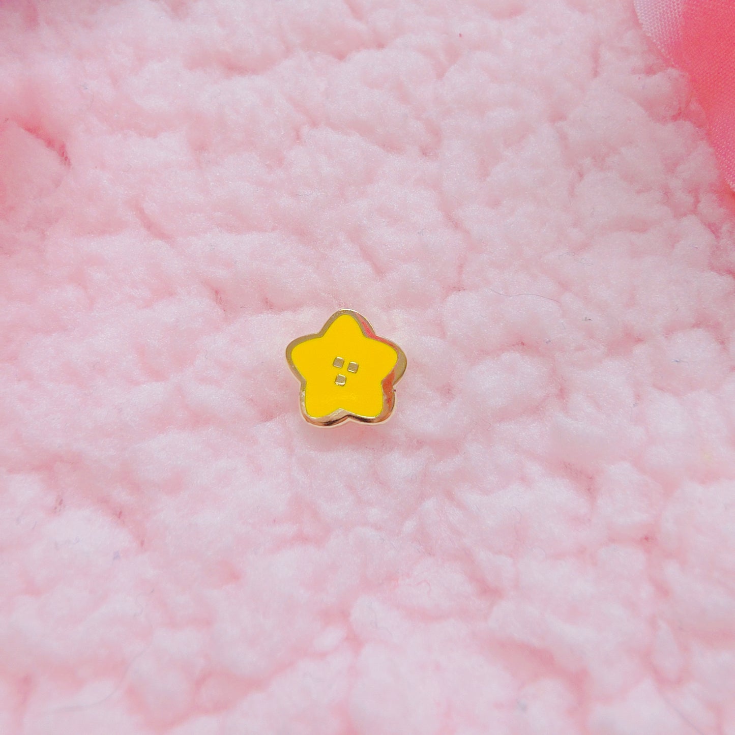 Starfruit mini pin and stud earrings
